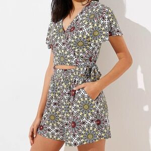 Loft Beach Floral Warp Romper